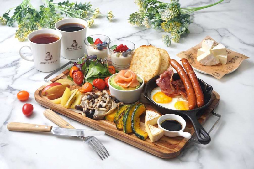  充滿美式鄉村風格的全新「詩特莉經典大早餐」份量澎湃、內容物豐盛，適合與好友相聚時共享。