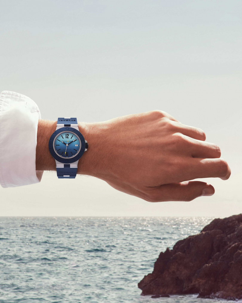 BVLGARI ALUMINIUM CAPRI SOLOTEMPO卡布里特別款自動腕錶，全球限量1000只／約106,000元（圖／品牌提供）