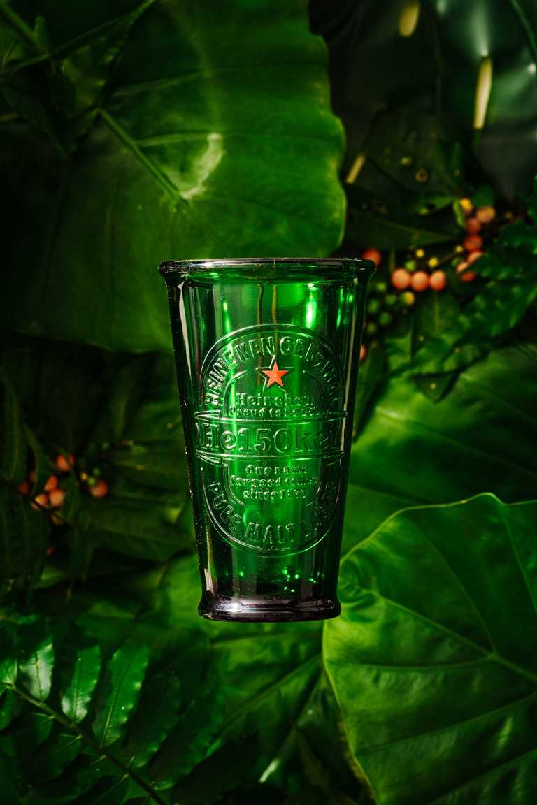 今年，海尼根為慶祝150週年，再次推出亞洲限定的紀念版本，這款純手工製成的「海尼根永續星釀里程杯」。