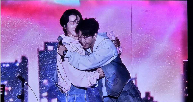 韋禮安作為嘉賓，與東海攜手帶來中文新歌〈最好的朋友〉。（圖／讀者提供）