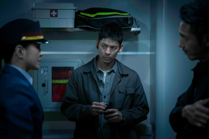 林柏宏在《96分鐘》飾演隱藏黑暗秘密的前防爆專家。(圖/華影國際提供)