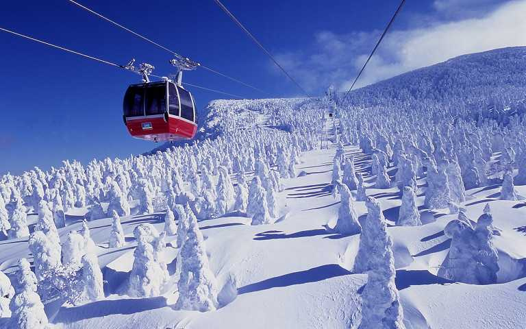 重現山形雪景，帶大家搶鮮體驗日本山形之美，在寧靜氛圍中傾聽雪落下的聲音（圖／礁溪山形閣溫泉飯店提供）。