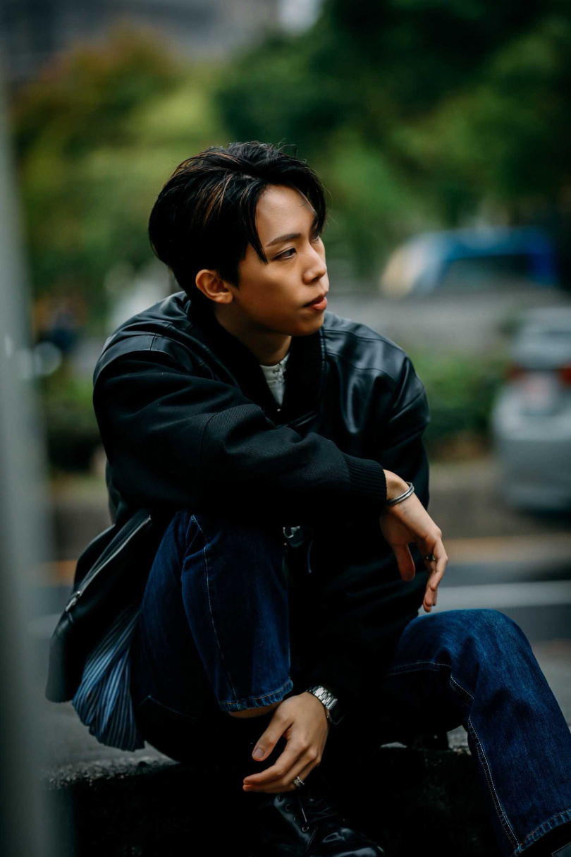 認識了李玉璽之後,李晉瑋進入老鷹音樂從事幕後工作。(圖/侯世駿攝)