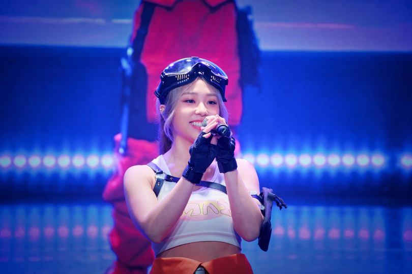 艾薇自拍「牙齒變不見」短影片，在IG有200萬流量。（圖／FranPunk提供）