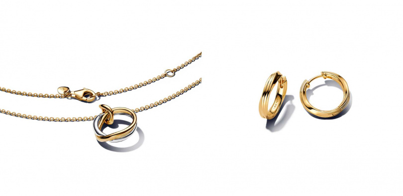 自然流線雙色吊墜項鏈/5,280元,自然流沙旋紋耳環圈/3,680元(圖/品牌提供)