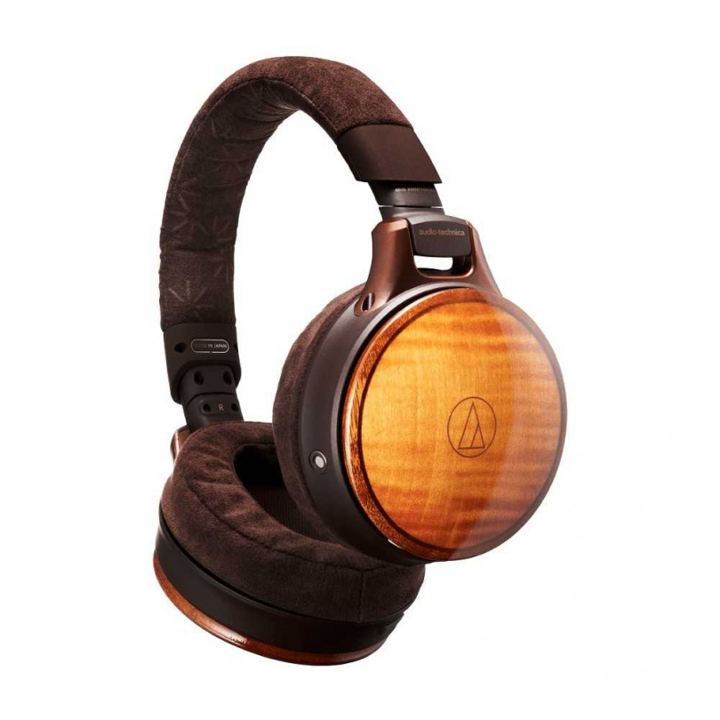ATH-WB2022 無線耳罩式耳機，全球限定600台，定價 86,500 元。（圖／品牌提供）