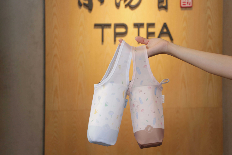 茶湯會18週年慶環保「飲料提袋」倒數熱賣中，加購價69元。