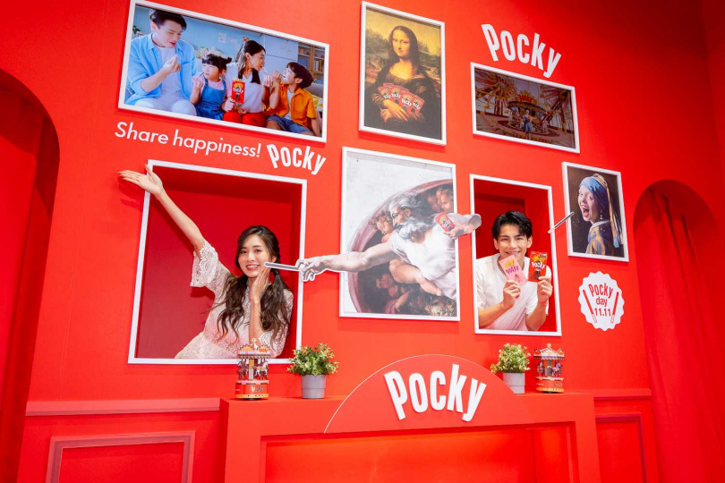 「奇幻客廳」有溫暖的Pocky壁爐及Pocky世界名畫，還有超好玩的互動相框。