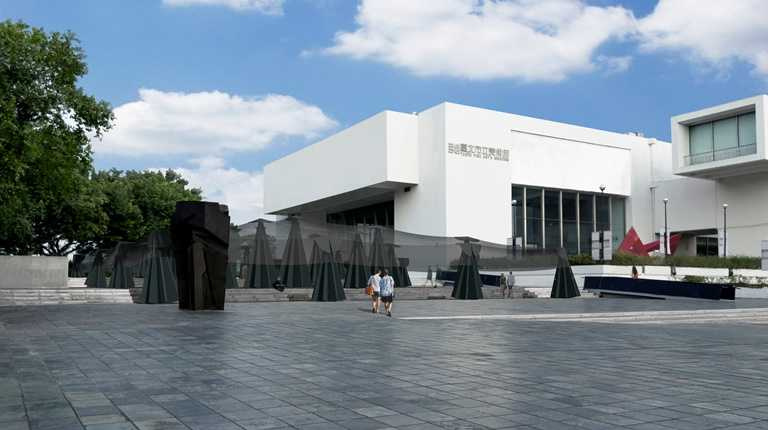 北美館自2014年發展至今的X-site計畫，以美術館戶外廣場為基地公開徵選空間提案。