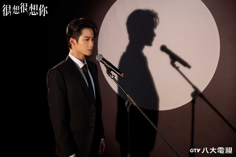 檀健次拍攝退圈情節時，不小心帶入自己情緒，忍不住淚崩。（圖／八大提供）