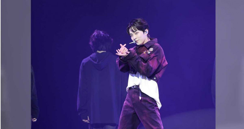 XIUMIN深情告白「EXO-L我喜歡你」,掀起全場尖叫。(圖/藝尚提供)