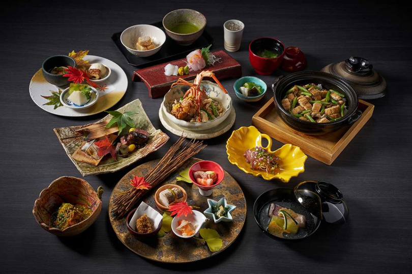 台北美福邀請靜岡縣濱松市「懷石 一木」餐廳的料理長一木敏哉客座晴山日本料理，於8/18起推出「食之都美食大使 匠心旬味」秋季套餐，晚間每位4,980元+10%。（圖／台北美福大飯店提供）