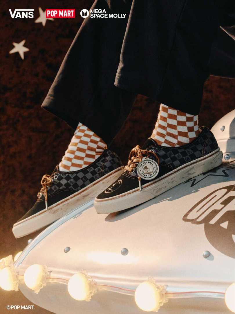 Vans x SPACE MOLLY Authentic(圖/品牌提供)