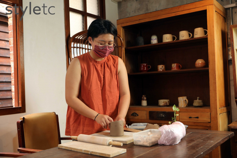 力野茶陶所開設包含陶藝、紙雕、藍染等課程，部分可免費參與，亦有付費課程。（圖／于魯光攝）