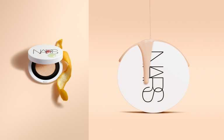 NARS 裸光凝亮水精華氣墊 SPF 50+ / PA++ 11g/2,200元。 (NARS 裸光凝亮水精華氣墊粉盒/600元；NARS裸光凝亮水精華氣墊 (蕊) SPF 50+/PA++ 11g/1,600元。)（圖／品牌提供）