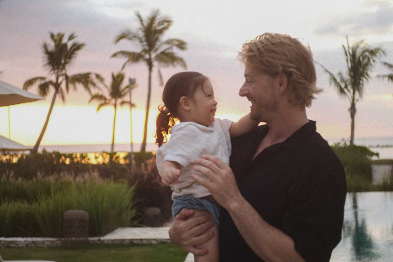 寶貝女兒的到來，讓法比歐的生活重心從此改變。（圖／晨邦國際）