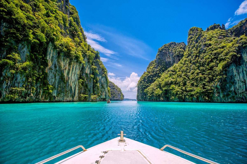 第3名是擁有許多美麗小島的泰國，網友表示好想去度假放鬆。　（圖／Klook提供）