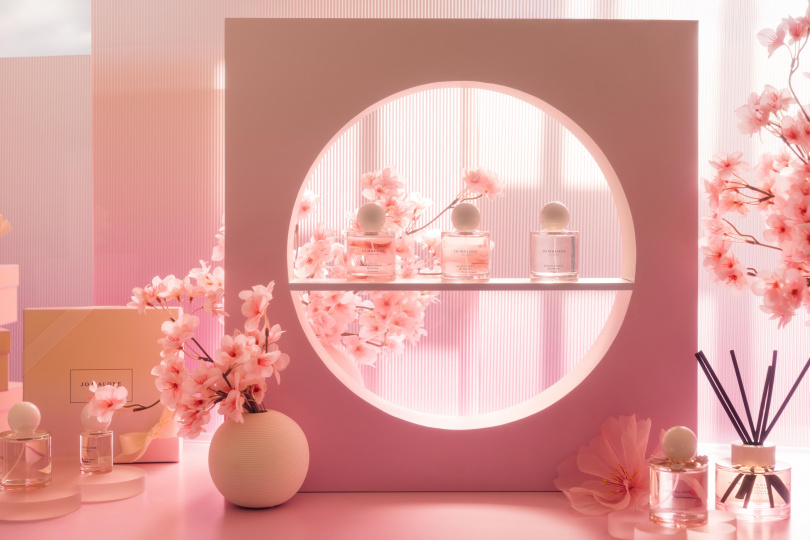 Jo Malone London櫻花限量版香水30ml / 3,100元、100ml / 6,150元。（圖／品牌提供）