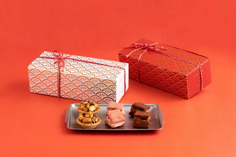 「瑞兔生風禮盒」包含草莓趴趴糖、特濃巧克力趴趴糖、人氣堅果塔等3款，送禮大方。（340～500元，圖／後媽家提供）
