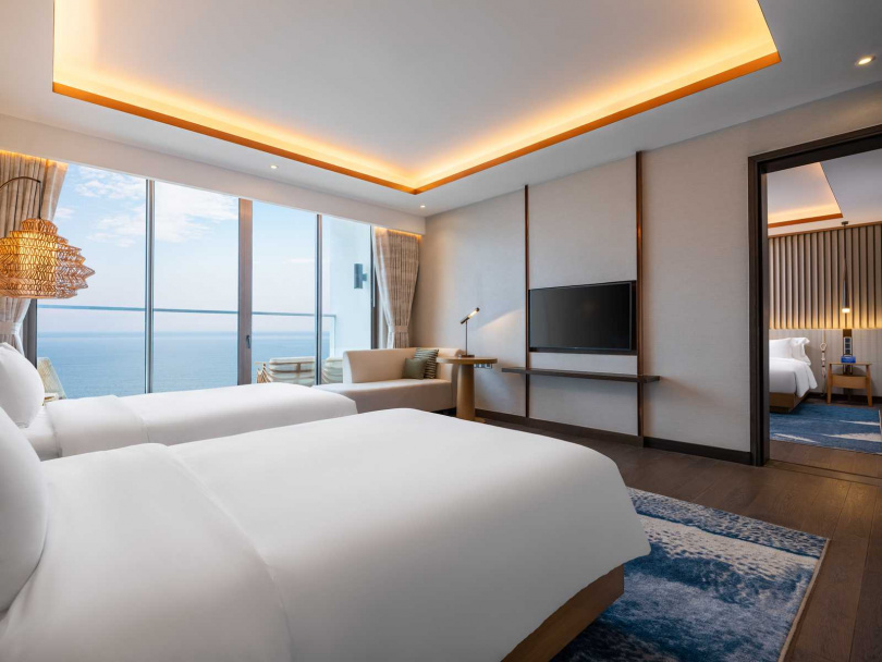 園區的「Deluxe Connecting Room」豪華連通房很適合親子共住。(圖/金蘭麗笙度假村提供)