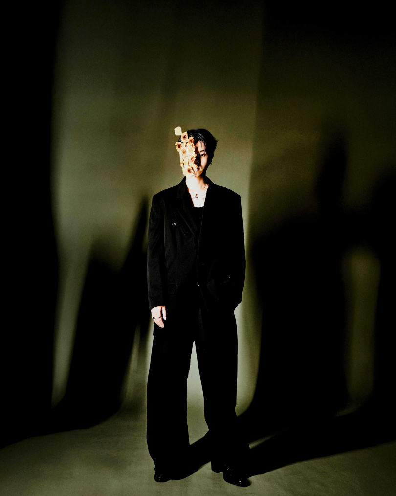 HowZ以花作為專輯主題。(圖/皓室創意Light House提供)