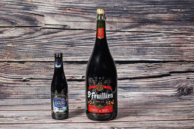左：比利時皇家卡羅聖誕啤酒，330ml、10.5％、180元，荷豐代理。右：比利時聖富勒聖誕節限量啤酒，1,500ml、9％、990元。（圖／橡木桶提供）
