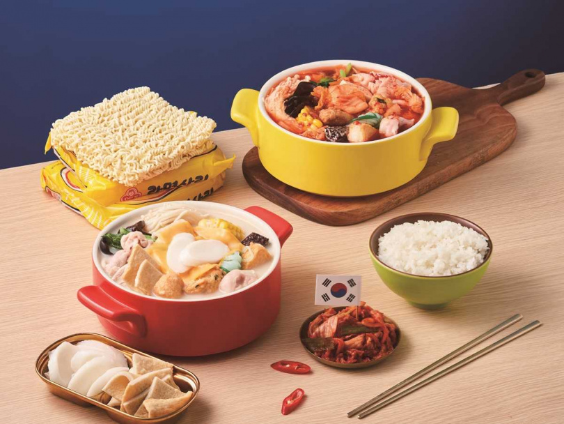 「12 MINI 快煮鍋」即日起推出「歐巴泡菜鍋」和「韓妞起司牛奶鍋」，單點鍋物220元。11月底前消費任一款，就送限量韓國泡菜一包。