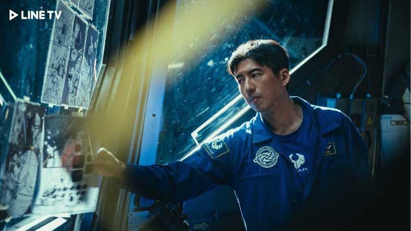 《星際救援》傅孟柏飾演太空人。（圖／LINE TV）