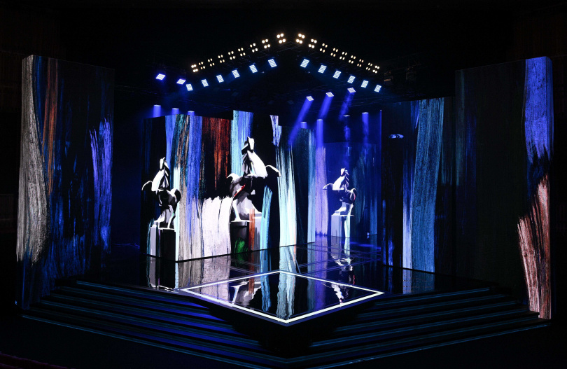 已連續四年操刀金馬獎舞台設計的黎仕祺，特別把「無邊界」的概念導入今年舞台設計中。（圖／金馬執委會提供）