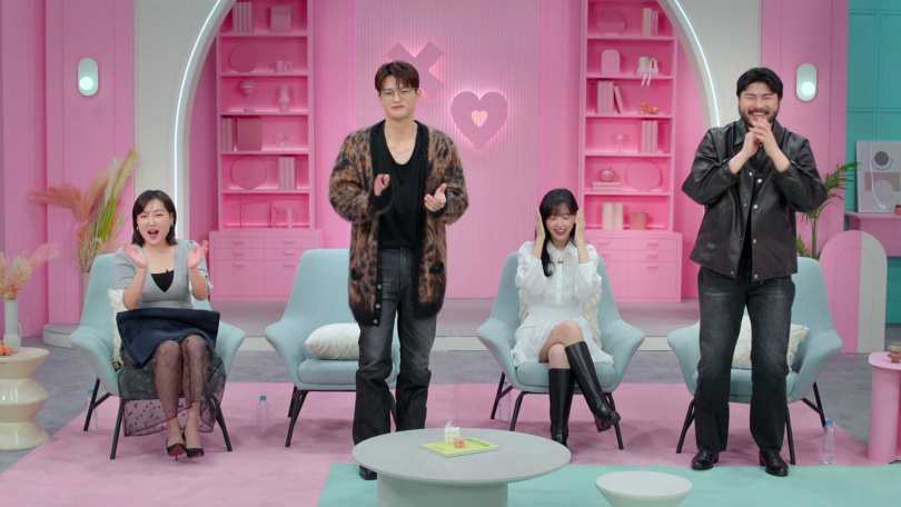 《母胎單身戀愛大作戰》找來李恩智(左起)、徐仁國、姜漢娜、與歌手Car, the Garden組成「曖昧創客團隊」的稱號。(圖/Netflix提供)