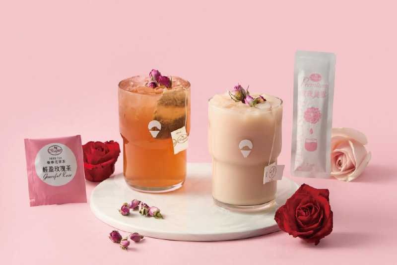 山焙花韻茶系列首波玫瑰篇章，以妍花青茶、妍花奶茶演繹花香與茶韻的春日層次。（圖／品牌提供）