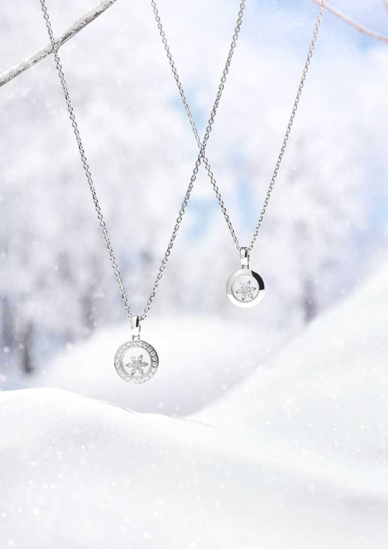 Chopard「Happy Snowflakes」系列，（左）18K白金鑲鑽項鍊╱165,000元；（右）18K白金項鍊╱111,000元。（圖╱Chopard提供）