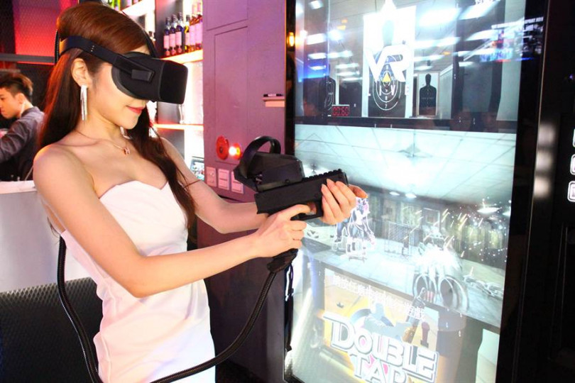 「BOX Taipei」最新研發的電競產品VAR BOX，及專業VR智能眼鏡、體感槍