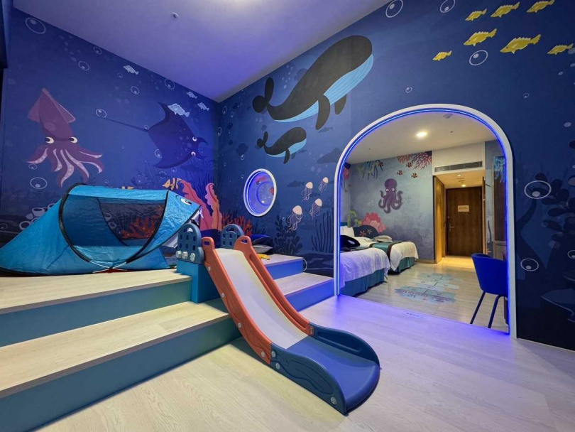 6月30日前至福容台北一館消費滿新台幣888元，即可參加感恩回饋抽獎，獎項包含暢遊全台福容連鎖飯店套房體驗與主題房住宿券。（圖片／福容台北一館）