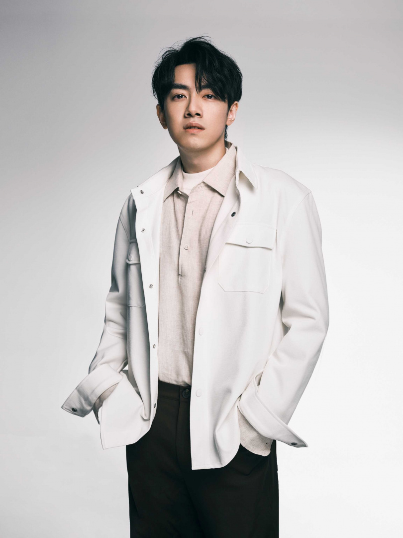 李友久違推出新歌〈當陽光再次灑落〉，他表示是過往沒有嘗試過的風格，很期待也很緊張。（圖／華研提供）