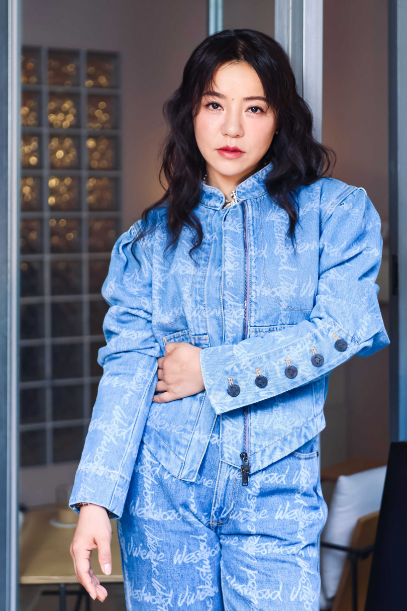 出道18年，丁噹學會了在工作與生活之間維持平衡。（圖／楊澍攝）