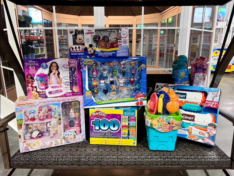 好市多提供眾多結合熱門卡通的玩具組，滿足會員們選購兒童節禮物的各種需求。