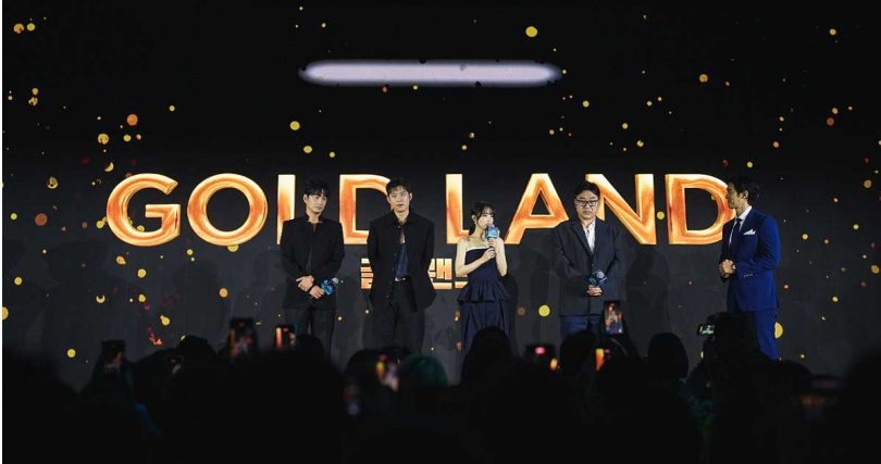 李賢旭（左起）、金聖喆、朴寶英、金星勳導演現身2025年Disney+原創內容發布會。（圖／Disney+提供）