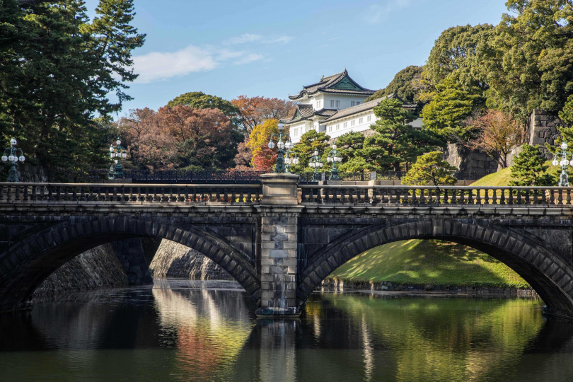 「散步東京」的線上導覽規劃了歷史文化、神社參拜、建築、皇居慢跑等不同主題。（圖／ⒸTCVB提供）