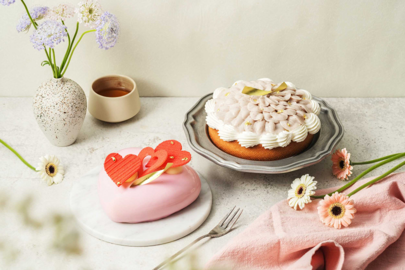 「心花朵朵」（左）、「再次芋見」。（各1,280元／6吋，圖／珠寶盒法式點心坊提供）