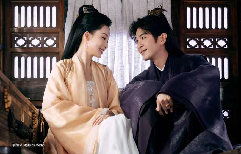 中視《慶餘年》第二季張若昀和李沁組范婉CP。（圖／中視）