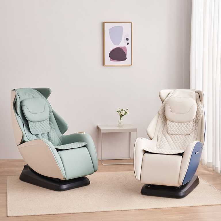 標榜既是沙發也是按摩椅的雙功能，業者目前更推出兩種色系。