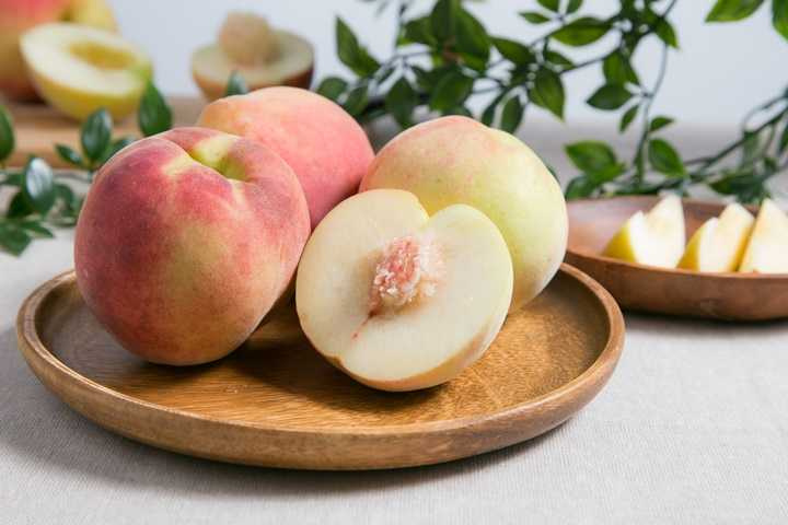 水蜜桃的營養價值極高，更是奧丁丁市集站上歷年夏季水果熱銷冠軍。