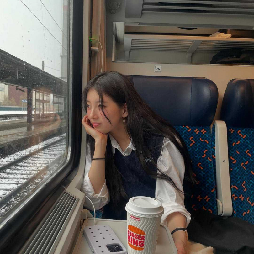 (圖/取自 skuukzky IG)