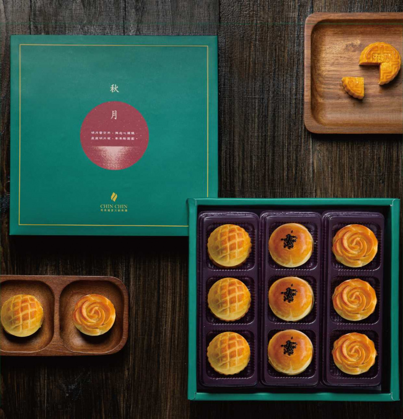  秋月禮盒單月狂銷5000盒，3種傳統口味喚醒台灣記憶。