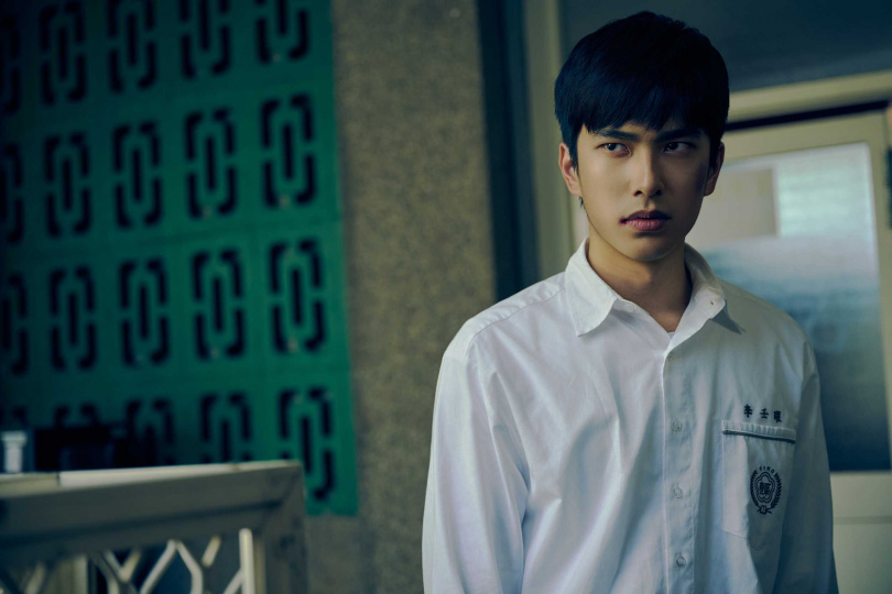 曾敬驊從嚮往太陽淪為殺人犯。（圖／Netflix提供）