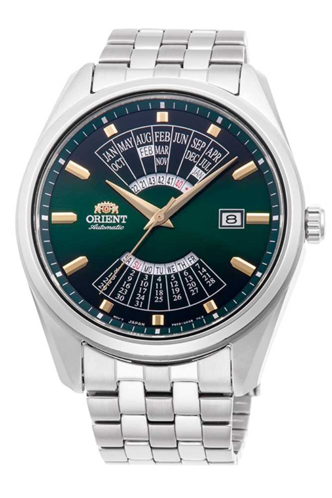RA-BA0002E以深邃的黑綠漸層錶盤搭配金色時標、銀色精鋼錶鍊，流露出獨特的神秘感。