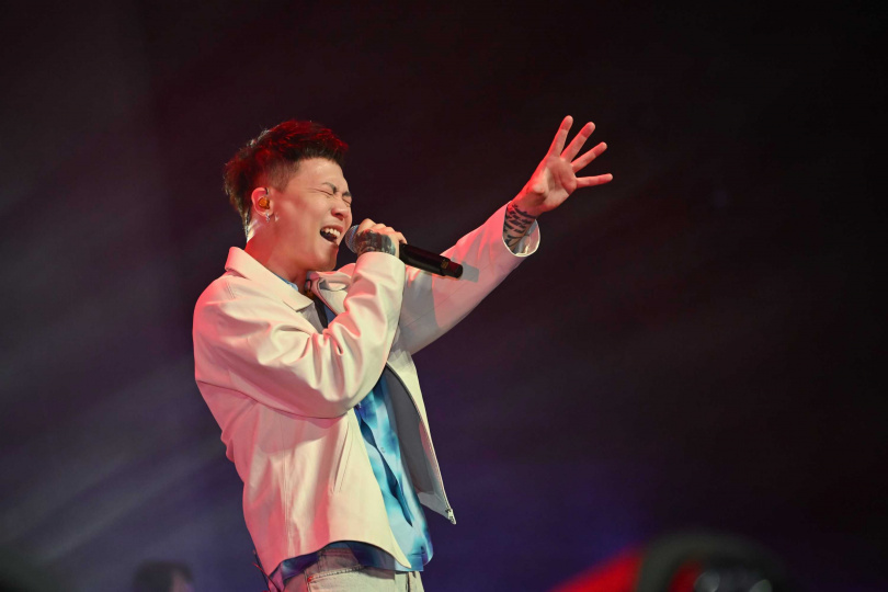 蕭秉治分享喜歡馬來西亞的「熱」,不管是粉絲熱情或是天氣都是。(圖/相信音樂)