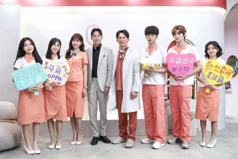 除了歌手身分，言芯（左一）也參演《整形過後》。（圖／經紀人提供）