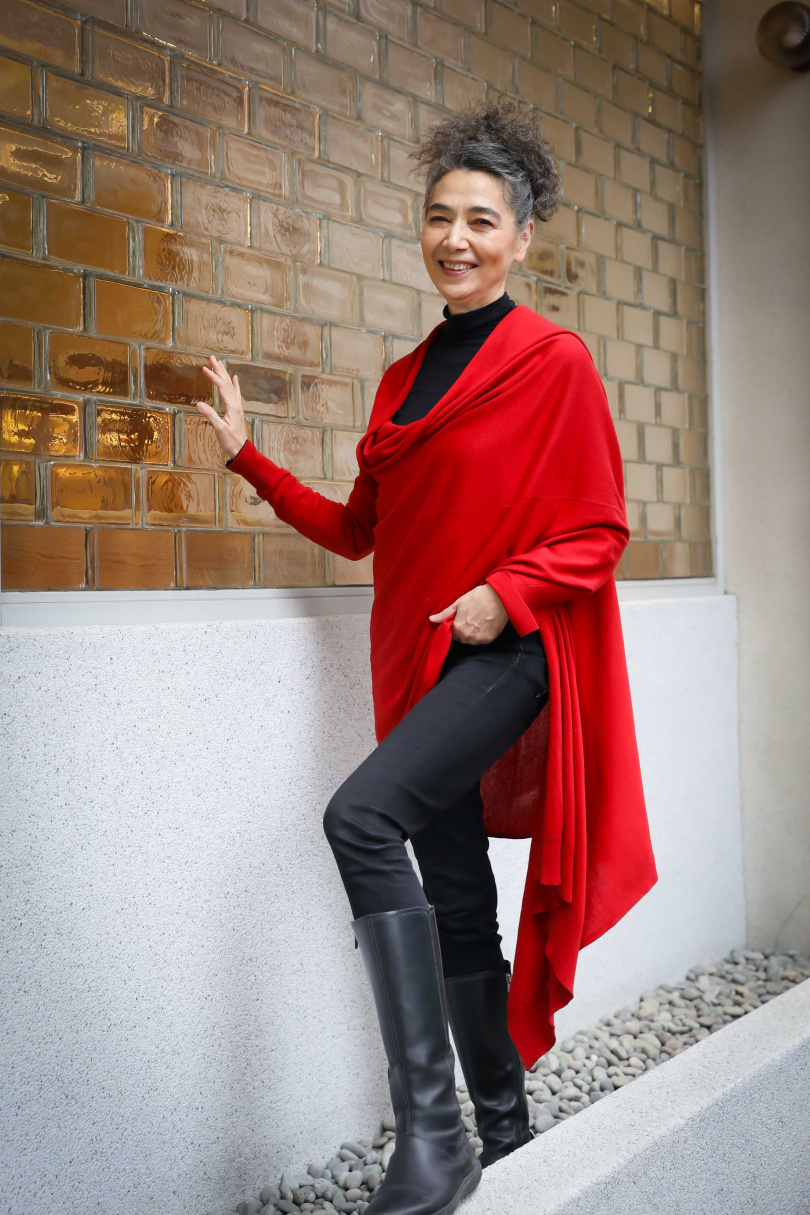 為了好好與孩子相處，賴佩霞決心學習心理學。（圖／侯世駿攝）